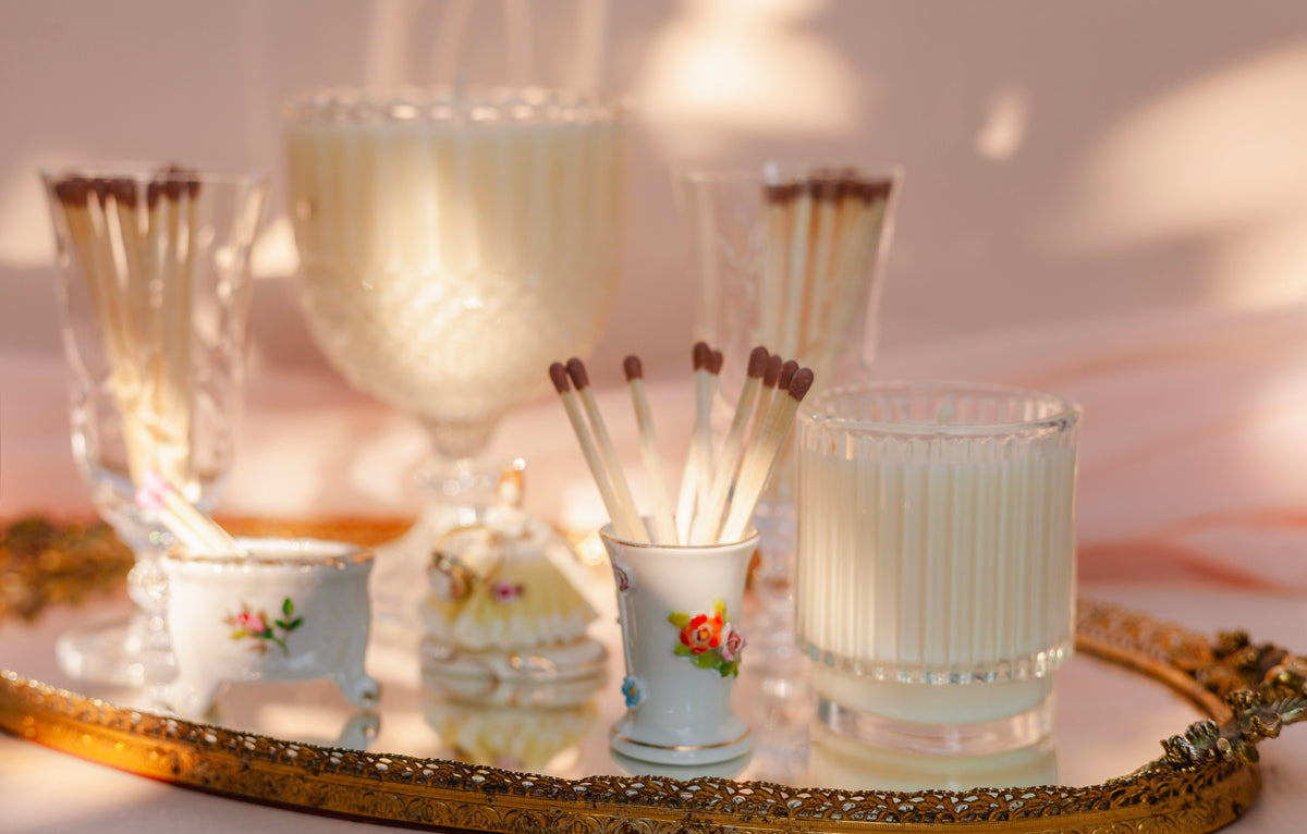 Delphine Vintage Porcelain Match Holder