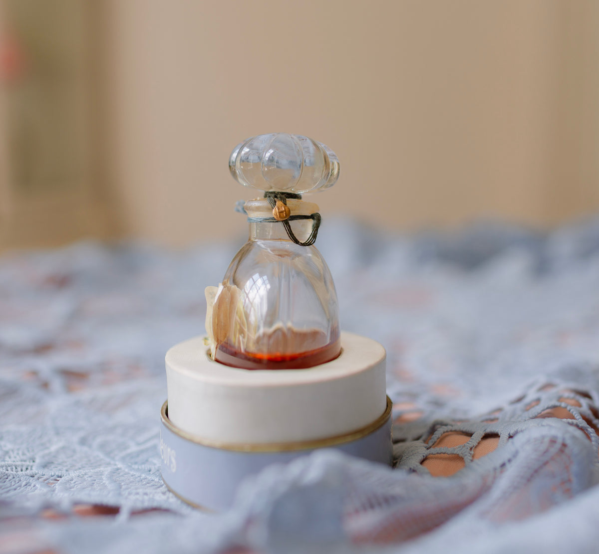 Vintage Houbigant Quelques Fleurs Perfume