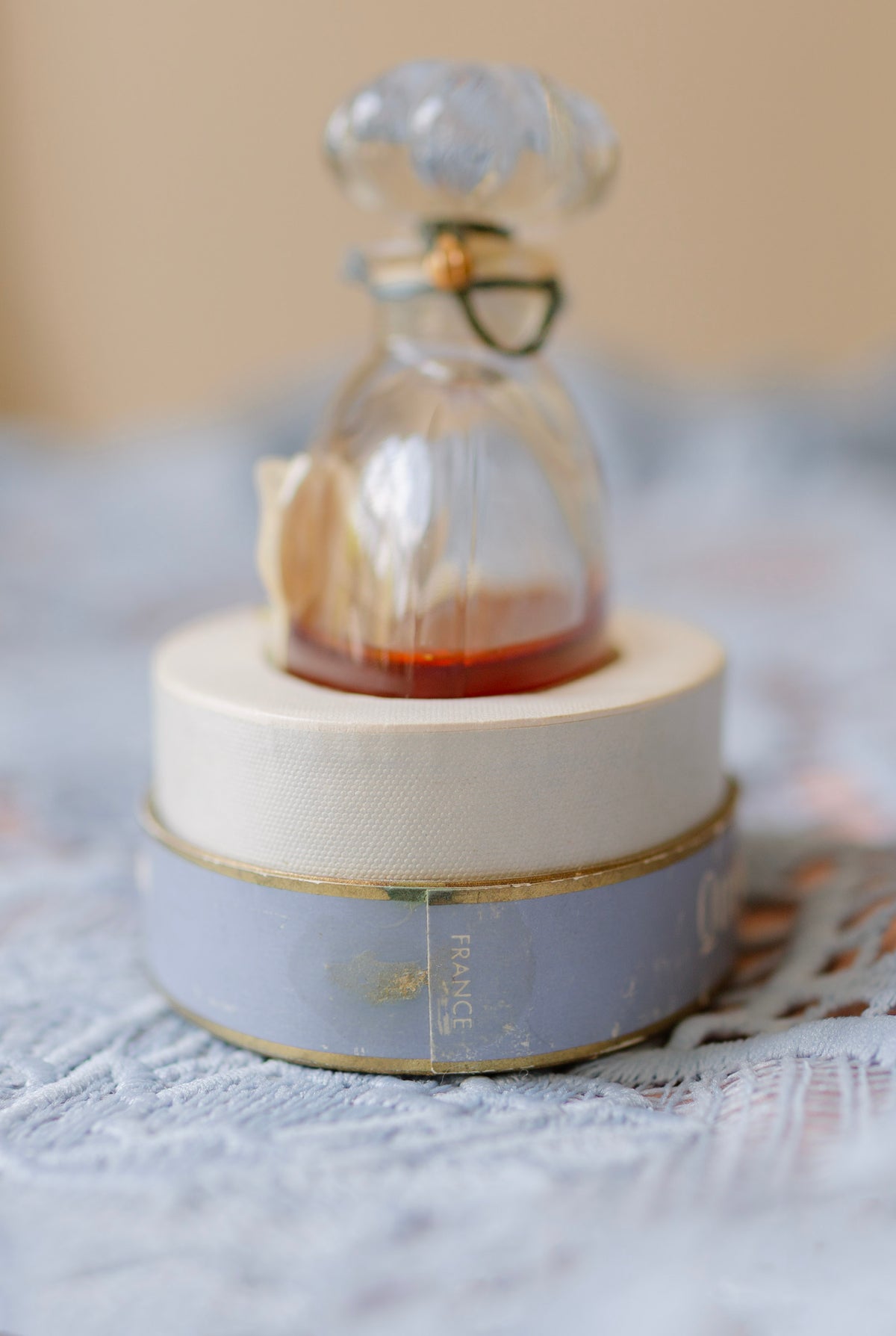 Vintage Houbigant Quelques Fleurs Perfume