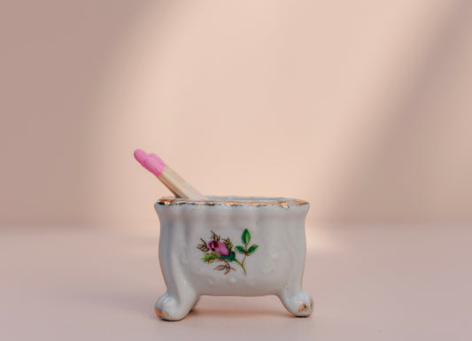 Rosalie Vintage Porcelain Match Holder