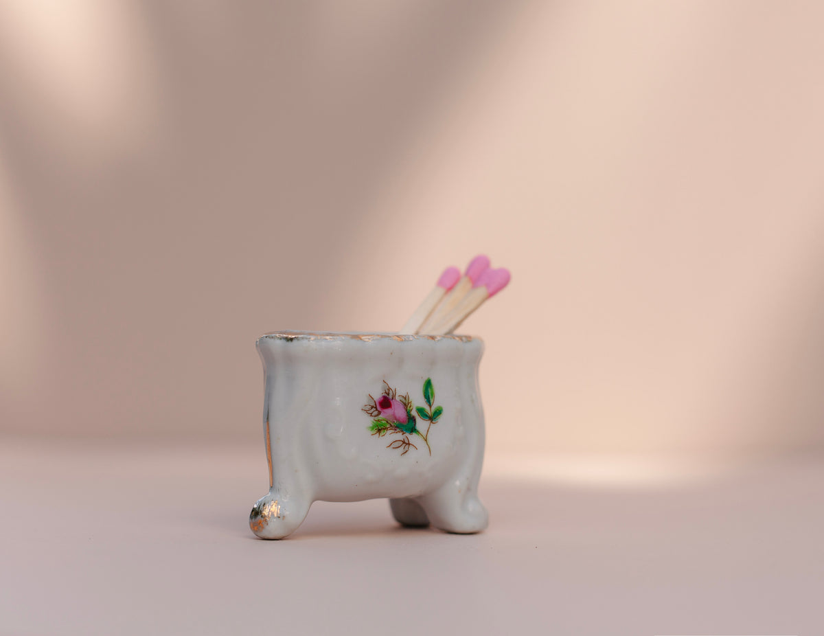 Rosalie Vintage Porcelain Match Holder